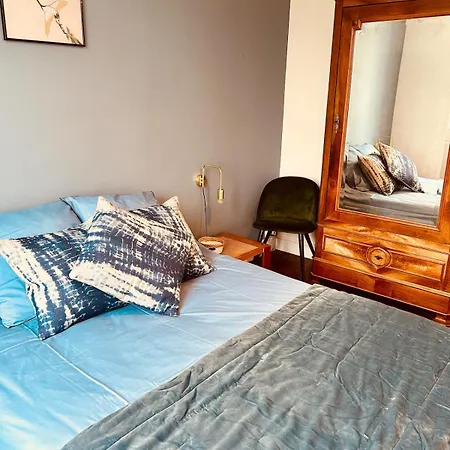 Maison Au Coeur D'une Ancienne Ferme A Bayeux *