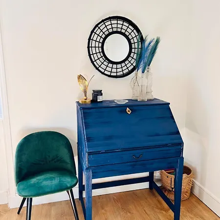 Maison Au Coeur D'une Ancienne Ferme A Bayeux بيت للعطل *