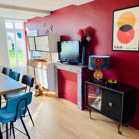 Maison Au Coeur D'une Ancienne Ferme A Bayeux Monceaux-en-Bessin