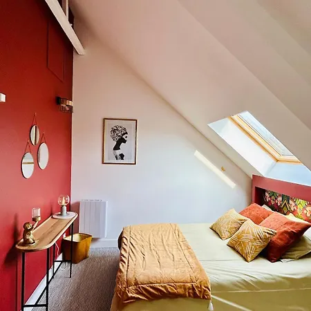 Maison Au Coeur D'une Ancienne Ferme A Bayeux بيت للعطل